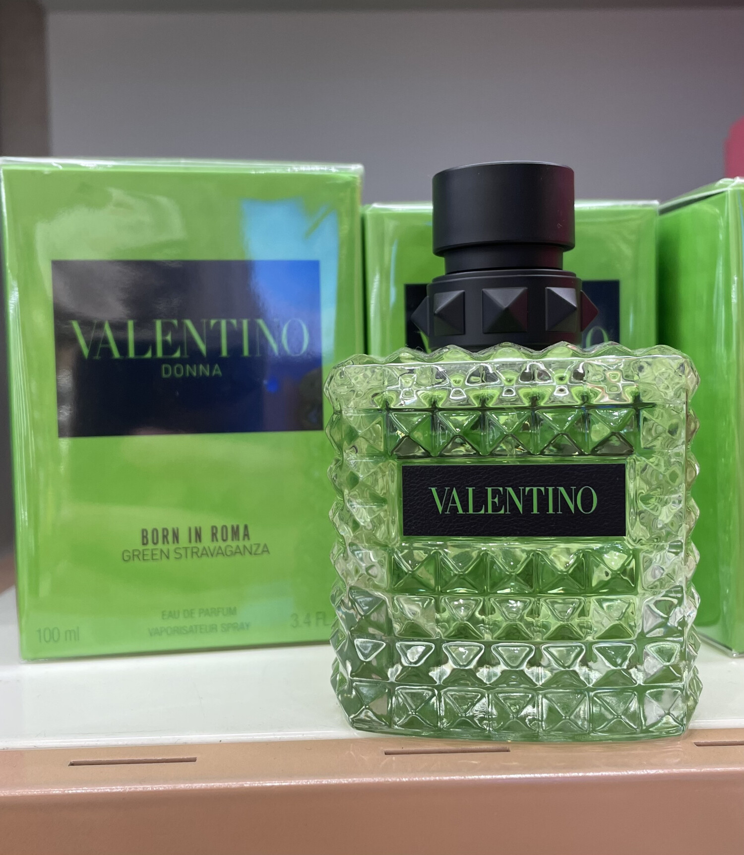 Donna Green Stravaganza